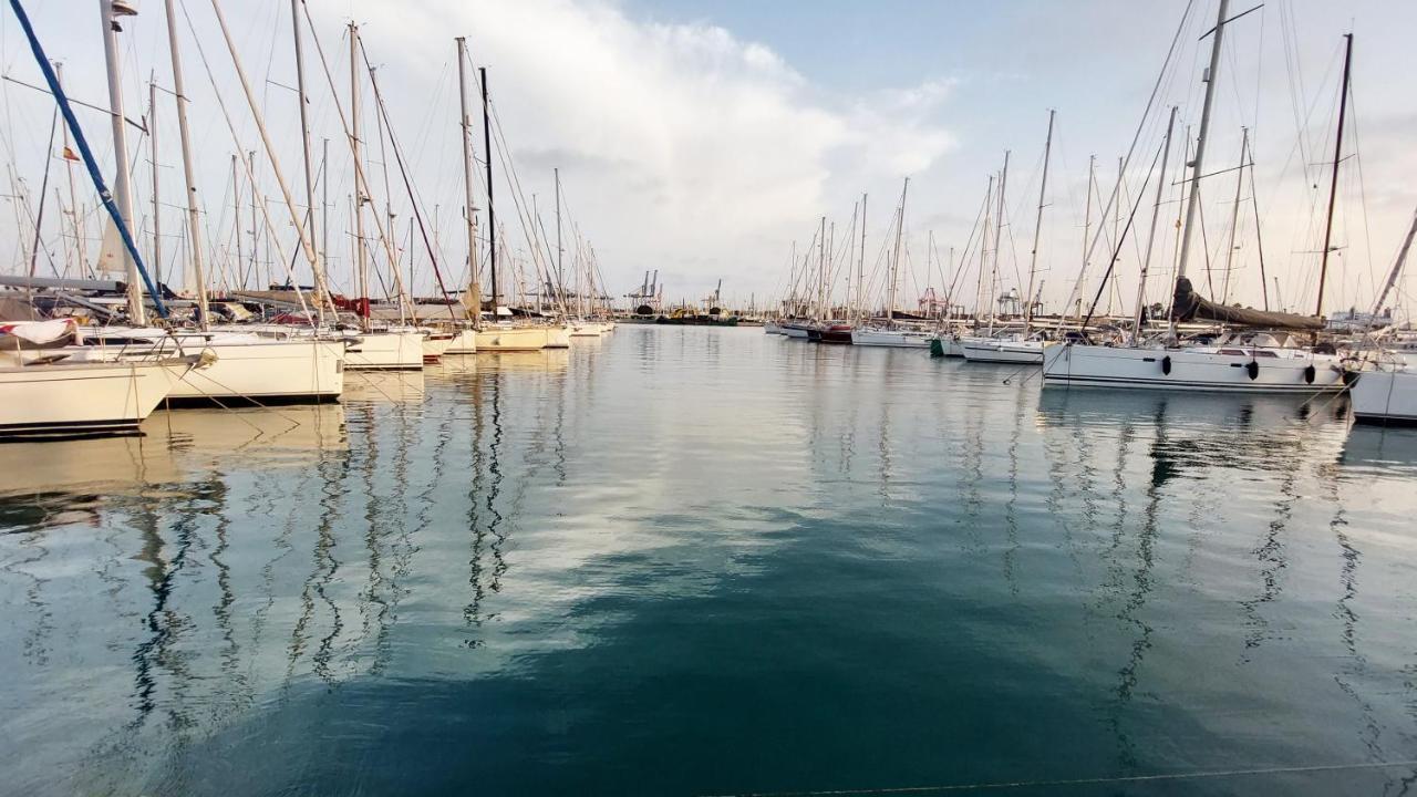 Autentico Velero En Valence Extérieur photo